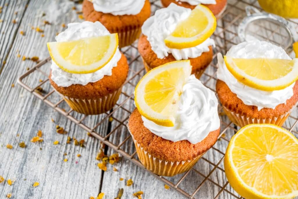 lemon whipped cupcakes and frosting